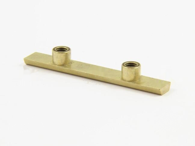 3104384-0000 Insert Nut
